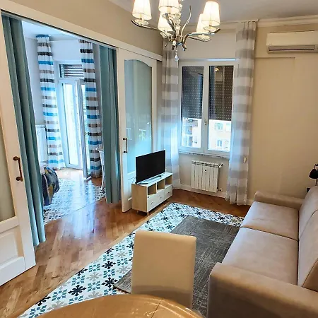 Apartment Luxury By Palazzo Senesi